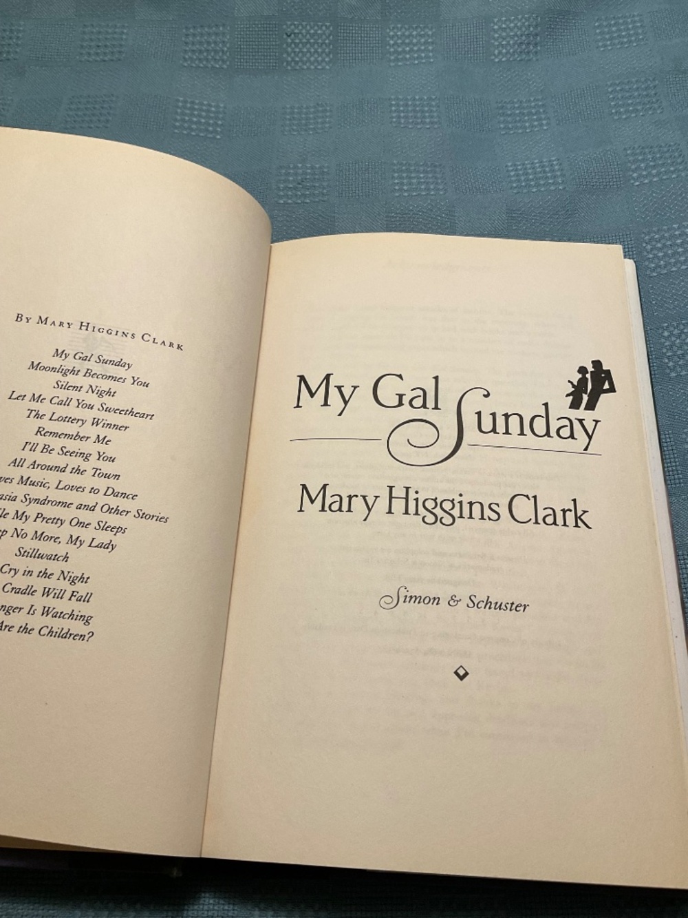 My Gal Sunday Book Stories By Mary Higgins Clark READ - Picture 4 of 9
